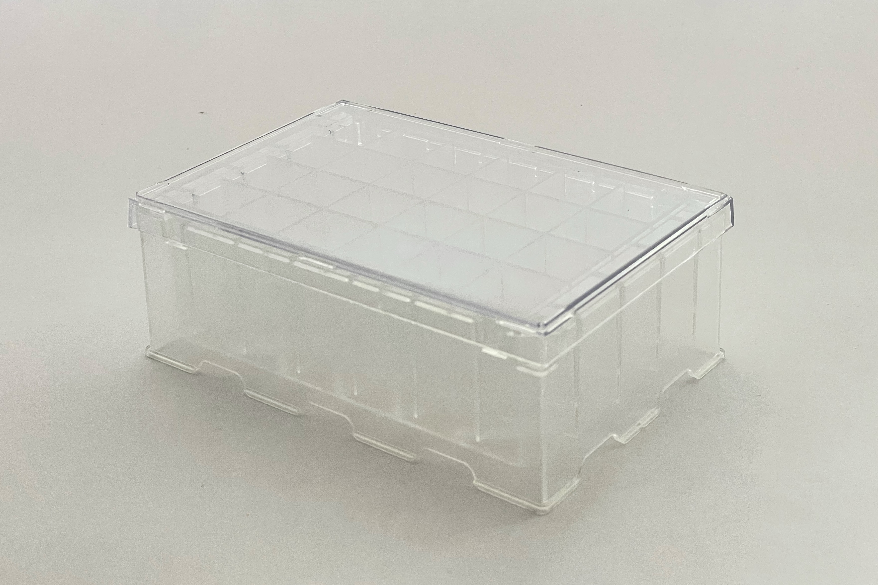 24Kページ Thermo Scientific Nunc 96-Well Polypropylene DeepWell Sample